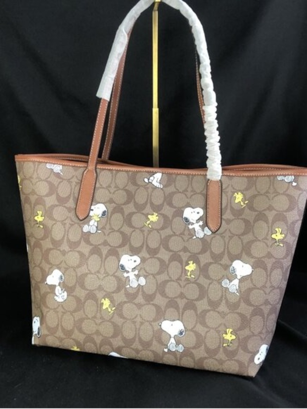 Coach Brown Signature Tote with Snoopy & Woodstock Print - Picture 3 of 8